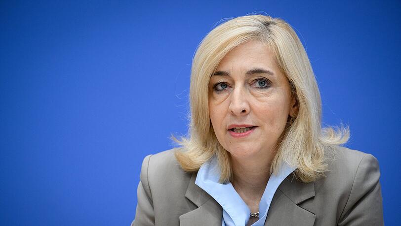 Zerstreut Sorgen über die Versorgung mit Medikamenten: Ministerin Warken.