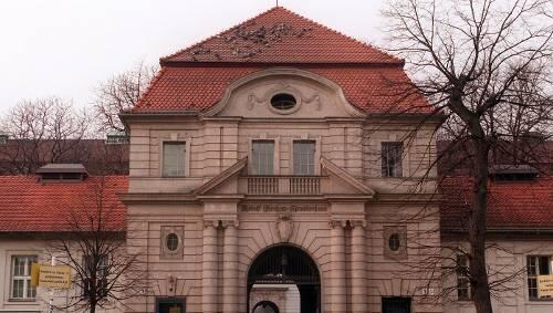 An der Berliner Charité ereignete sich der folgenschwere Zwischenfall An der Berliner Charité ereignete sich der folgenschwere Zwischenfall