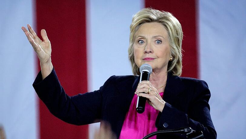 Ist nach Einschätzung ihrer Ärztin gesundheitlich fit für das Präsidentschaftsamt: Die demokratische Präsidentschaftskandidatin Hillary Clinton. Foto: Cristobal Herrera/Archiv Ist nach Einschätzung ihrer Ärztin gesundheitlich fit für das Präsidentschaftsamt: Die demokratische Präsidentschaftskandidatin Hillary Clinton. Foto: Cristobal Herrera/Archiv