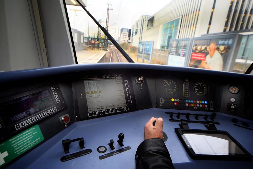 40 Schichten müssen die angehenden Lokführer bis zur Fahrprüfung absolvieren.