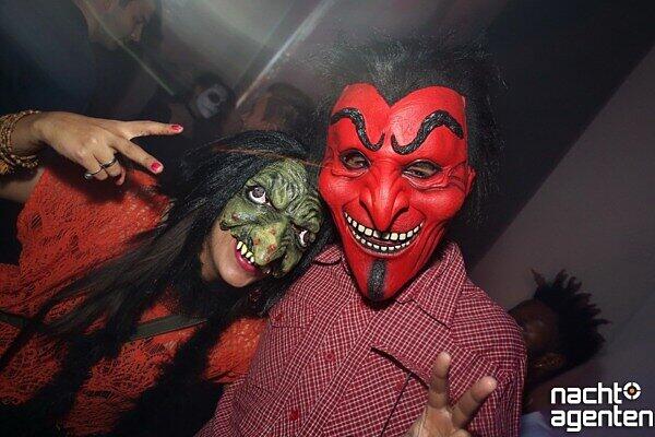 Der TOR Club verwandelte sich zu Halloween in ein "CRAZY HOSPITAL"! Mehr Bilder unter: www.nachtagenten.de.