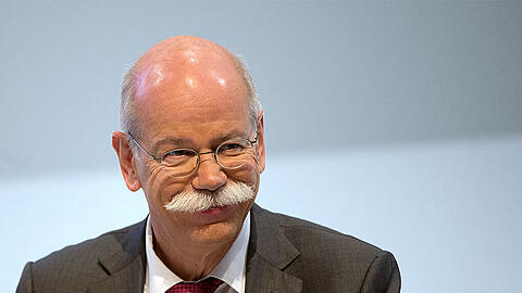 Daimler-Chef Dieter Zetsche darf sich aufgrund des Konzern-Erfolgs auf ein höheres Gehalt freuen.