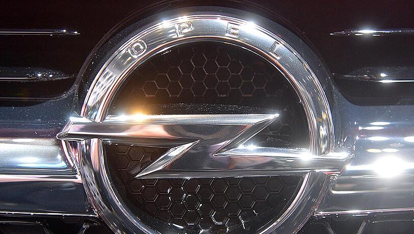 Der Autobauer Opel schreibt auch 2015 rote Zahlen. Der Autobauer Opel schreibt auch 2015 rote Zahlen.