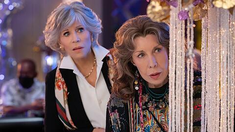 "Grace and Frankie": Jane Fonda (l.) als Grace und Lily Tomlin als Frankie in der Netflix-Serie.