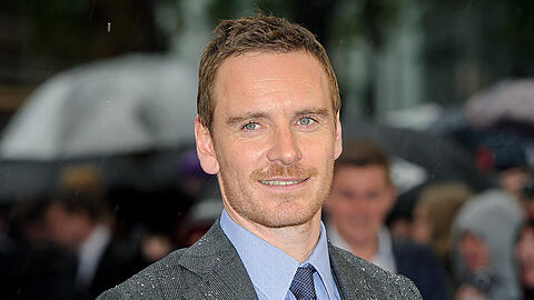 Spielt Michael Fassbender Steve Jobs?