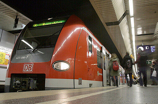Bei der S-Bahn kam es am Dienstagmittag zu Verspätungen.