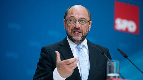 Martin Schulz stellte bei einer Pressekonferenz mit Bundesarbeitsministerin Nahles in der SPD-Parteizentrale in Berlin das zukünftige sozialdemokratische Rentenkonzept vor.