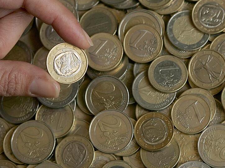 "Wir arbeiten wieder!", lautet das Motto in Deutschland. Heuer gibt's 72000 mehr Arbeitende als im letzten Jahr.