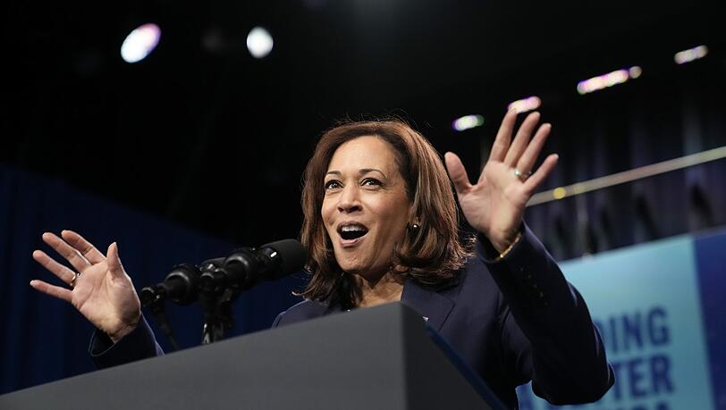 Kamala Harris ist Umfragen zufolge die unbeliebteste Person im Vize-Präsidentenamt aller Zeiten.