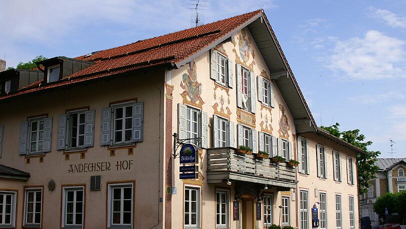 Seit 2012 steht der Andechser Hof in Tutzing leer. Seit 2012 steht der Andechser Hof in Tutzing leer.