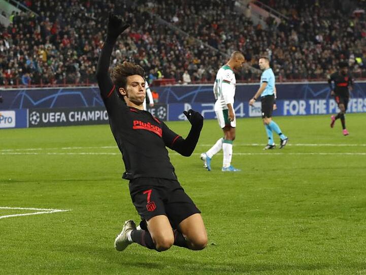 Joao Felix von Atlético Madrid jubelt nach seinem Tor im Spiel gegen Lokomotiver Moskau.
