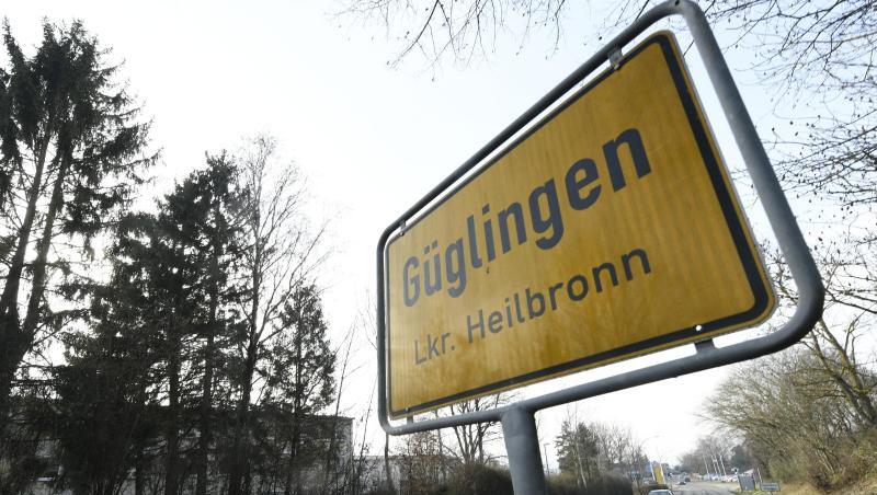 In Güglingen im Landkreis Heilbronn ist ein 15 Jahre alter Junge getötet worden. In Güglingen im Landkreis Heilbronn ist ein 15 Jahre alter Junge getötet worden.