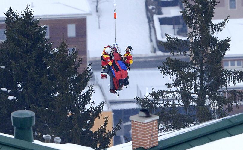 Die Amerikanerin wurde mit dem Helikopter abtransportiert.