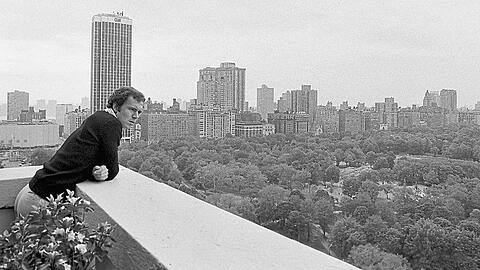 Inkognito: Beckenbauer kann sich in New York deutlich freier bewegen als in München, wo ihn jeder kennt.