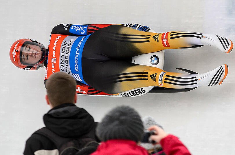 In Altenberg war die Konkurrenz mal wieder chancenlos. Natalie Geisenberger hat sich mit ihrem Sieg am Sonntag den Gesamtweltcup gesichert.