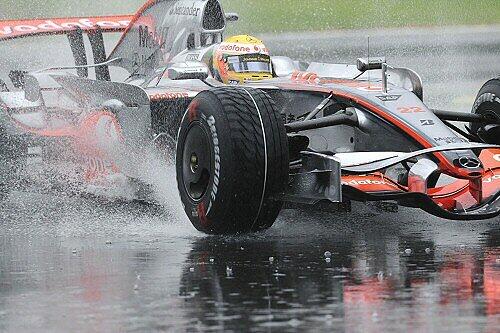 Tanz auf der Klinge: Lewis Hamilton im Regen von Monza