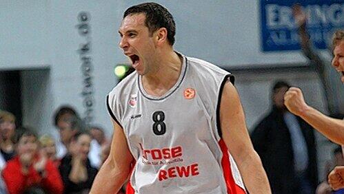 Der personifizierte Power-Mann: Brose-Ass Predrag Suput riss die Bamberger Fans beim sensationellen Sieg gegen Real Madrid zu Beifallsstürmen hin.