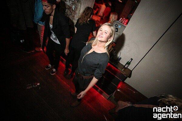 Die besten Party-Bilder vom Sonntag. Hier im Yib Yab.
