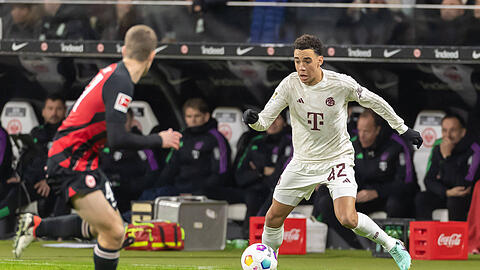 Im Hinspiel verlor der FC Bayern mit 1:5 bei Eintracht Frankfurt.
