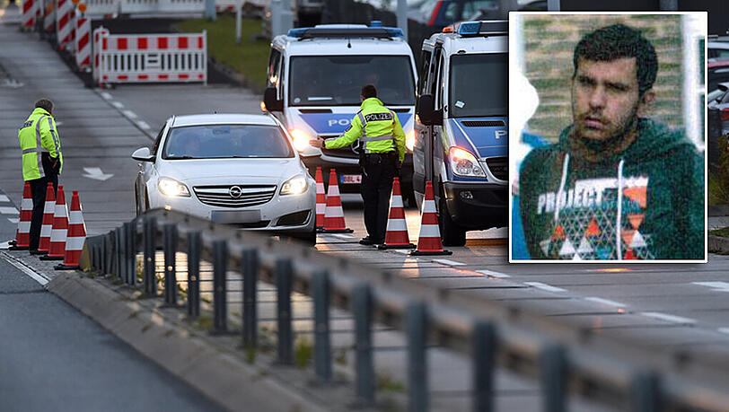 Kontrolle am Flughafen Berlin Schönefeld - die Polizei ist bundesweit sensibilisiert. Der Verdächtige ist noch auf der Flucht.