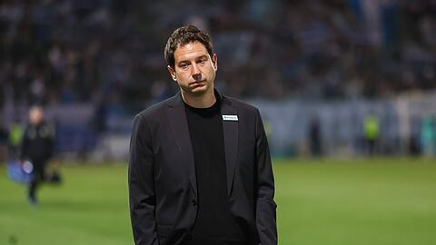 Trainer Argirios Giannikis (Foto) und der TSV 1860 könnten beim Unternehmen vorzeitiger Klassenerhalt durch den FC Ingolstadt und die SpVgg Unterhaching bekommen.
