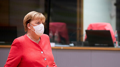 Angela Merkel hat sich mit den Ländern auf neue Corona-Regeln geeinigt.