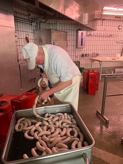 Franz Pichler setzte auf ehrliche Handarbeit bei der Wurst. Das verschaffte ihm viele Stammkunden. Franz Pichler setzte auf ehrliche Handarbeit bei der Wurst. Das verschaffte ihm viele Stammkunden.