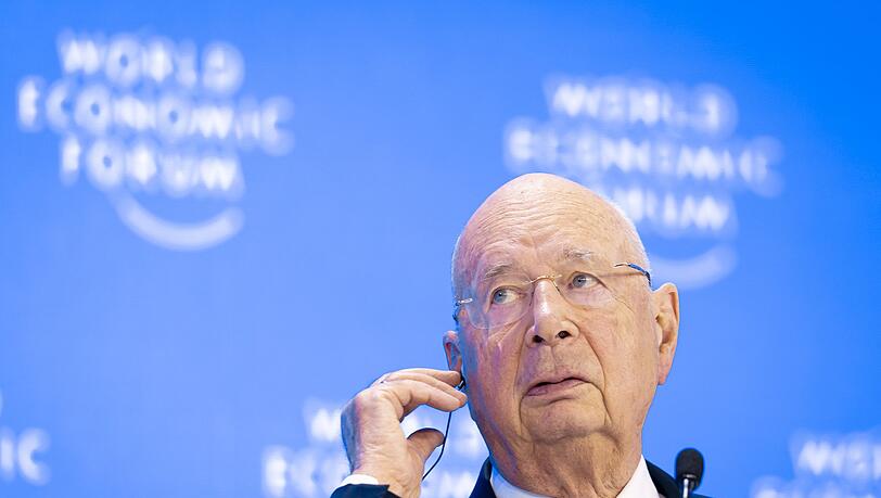 Der Gründer des WEF, Klaus Schwab, tritt zurück.