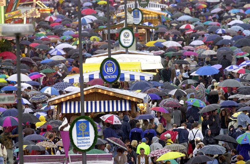 Nach dem Oktoberfest 2015 wird die Wirtsbudenstraße saniert. (Symbolbild)