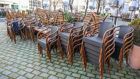 Die Gastronomie und viele weitere Branchen erhalten staatliche Corona-Hilfen. Doch immer wieder sind Betrüger am Werk.