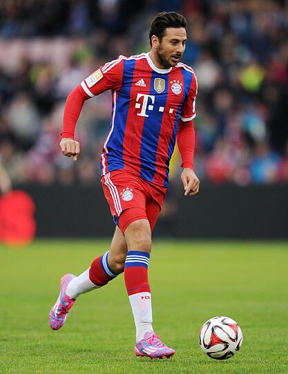 CLAUDIO PIZARRO - NOTE 3 - Ersetzte den überragenden Robben. Konnte diesen logischerweise nicht 1:1 ersetzen. Scheiterte mit einem Kopfball an Drobny.