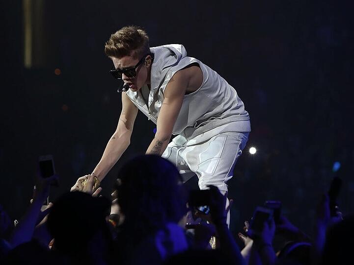 Bieber bei einem seiner "Believe"-Konzerte in Boston
