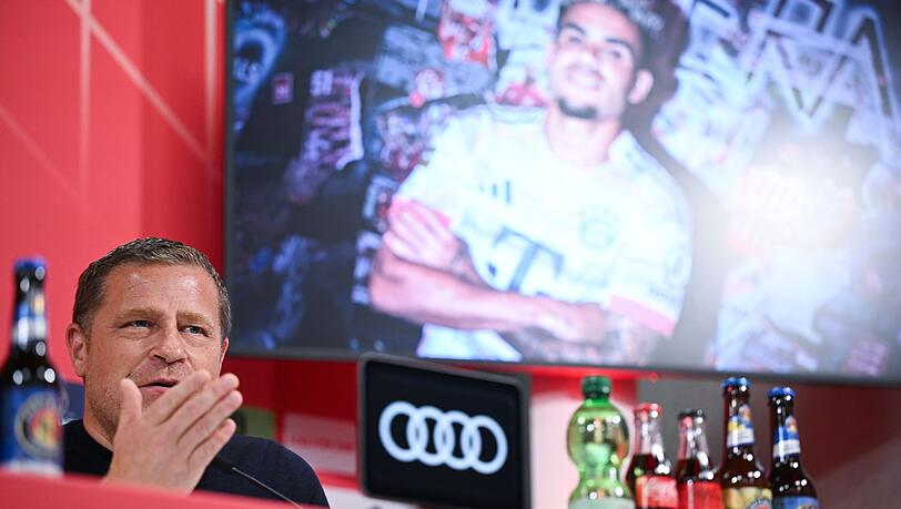 Wehrt sich gegen Kritik: Sportvorstand Max Eberl.