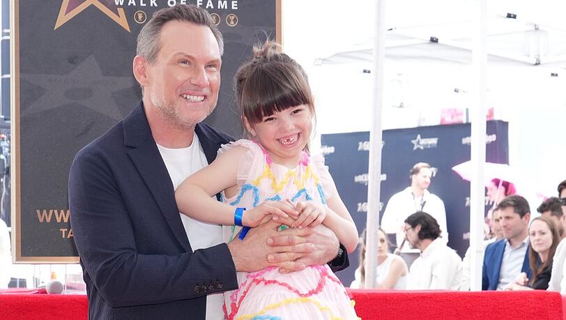 Christian Slater feiert mit Tochter Lena auf dem Walk of Fame seinen Stern.