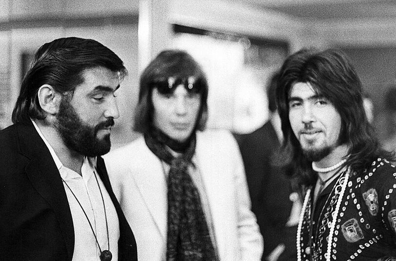 Die wilden Siebziger: Mario Adorf (l.) in München mit Rocker Abi Ofarim (r.), der damals vom Haschisch etwas benebelt ist.