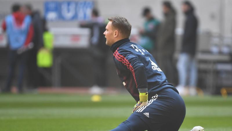 Torwart Manuel Neuer von München dehnt sich vor dem Spiel. Foto: Federico Gambarini/Archivbild Torwart Manuel Neuer von München dehnt sich vor dem Spiel. Foto: Federico Gambarini/Archivbild