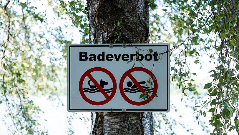 Das Badeverbot soll aufgehoben werden. (Symbolbild) Das Badeverbot soll aufgehoben werden. (Symbolbild)