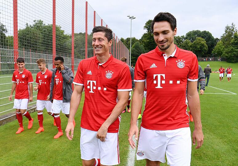 Sowie bei Lewa und Hummels.