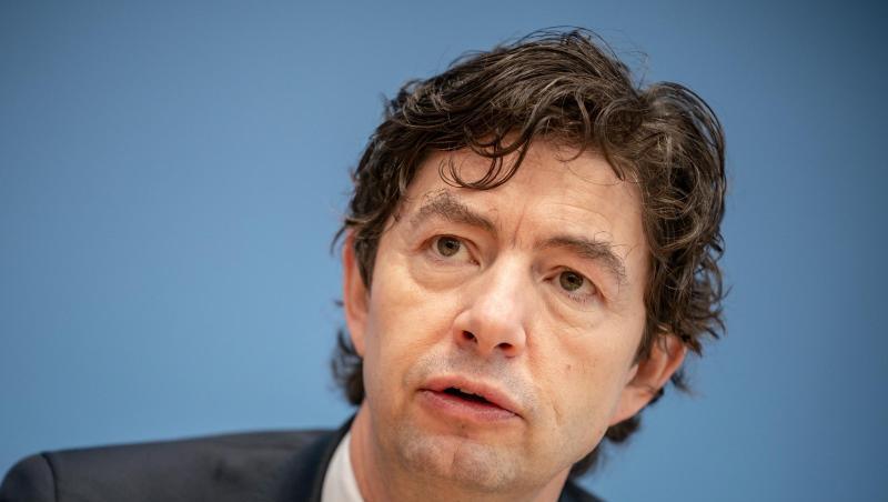 Christian Drosten, Direktor Institut für Virologie, Charité Berlin nimmt an einer Pressekonferenz zur aktuellen Lage um die Corona Pandemie teil. (Archivbild).