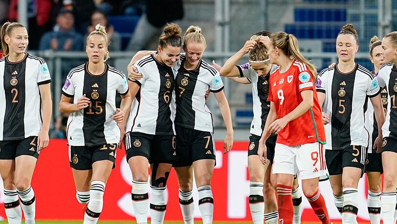 Die DFB-Frauen setzten sich mit 5:1 gegen Wales durch.