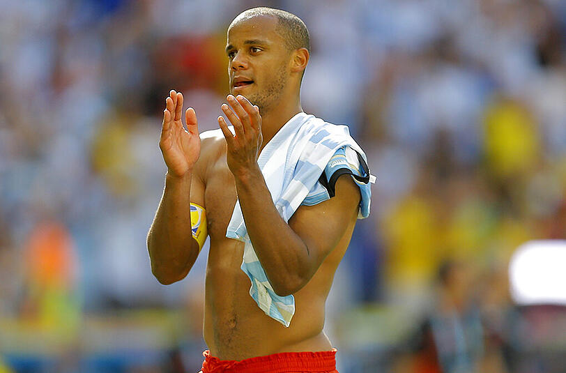 "Ich bin jetzt der leidenschaftlichste Fan", sagte der Vincent Kompany, Innenverteidiger von Manchester City. Schließlich gelten die Belgier auch ohne ihren verletzten Kapitän als EM-Mitfavorit.