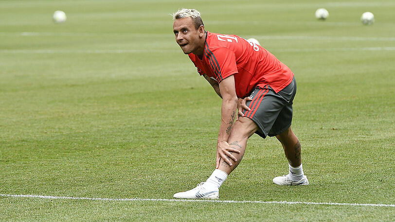 Rafinha kehrte am Donnerstag ins Mannschaftstraining zurück.