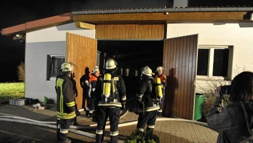 Über 200 Feuerwehrmänner waren im Einsatz Über 200 Feuerwehrmänner waren im Einsatz