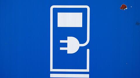 Der VDA fordert mehr Tempo beim Ausbau der Ladeinfrastruktur. (Archivbild)