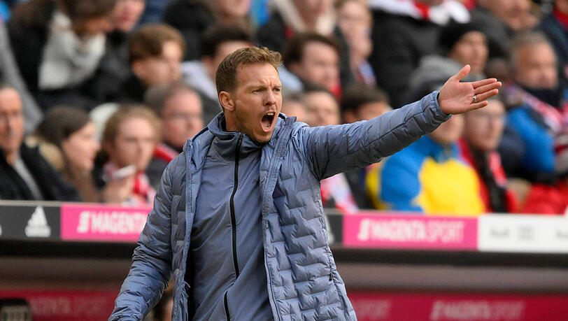 Bayern-Coach Julian Nagelsmann konnte mit der Leistung seiner Mannschaft gegen den FC Augsburg nicht zufrieden sein.