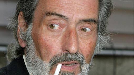 Helmut Dietl: Lungenkrebs nach "einer Million Gitanes" Helmut Dietl: Lungenkrebs nach "einer Million Gitanes"