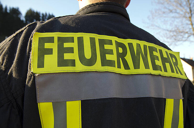 Nächtlicher Einsatz für die Feuerwehr in Memmingen. (Symbolbild)