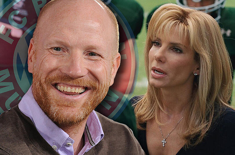 Schlüpft beim FC Bayern in verschiedene Rolle - in diesem Fall auch in die von Sandra Bullock: Sportvorstand Matthias Sammer.