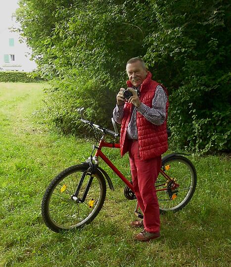 Karl Hirsch auf seiner Radltour durchs Viertel