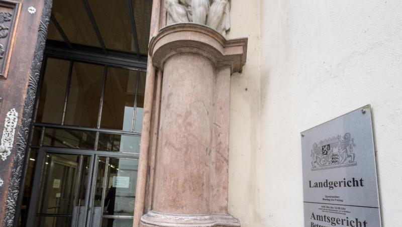 Der Eingang zum Landgericht Passau ist zu sehen. Foto: Armin Weigel/Archiv Der Eingang zum Landgericht Passau ist zu sehen. Foto: Armin Weigel/Archiv